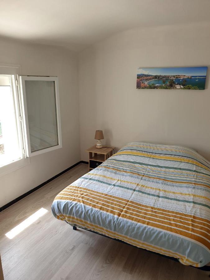 Appartement 62 M2 1Er Etage Avec Jardin Au Rdc Saint-Génis Exterior photo